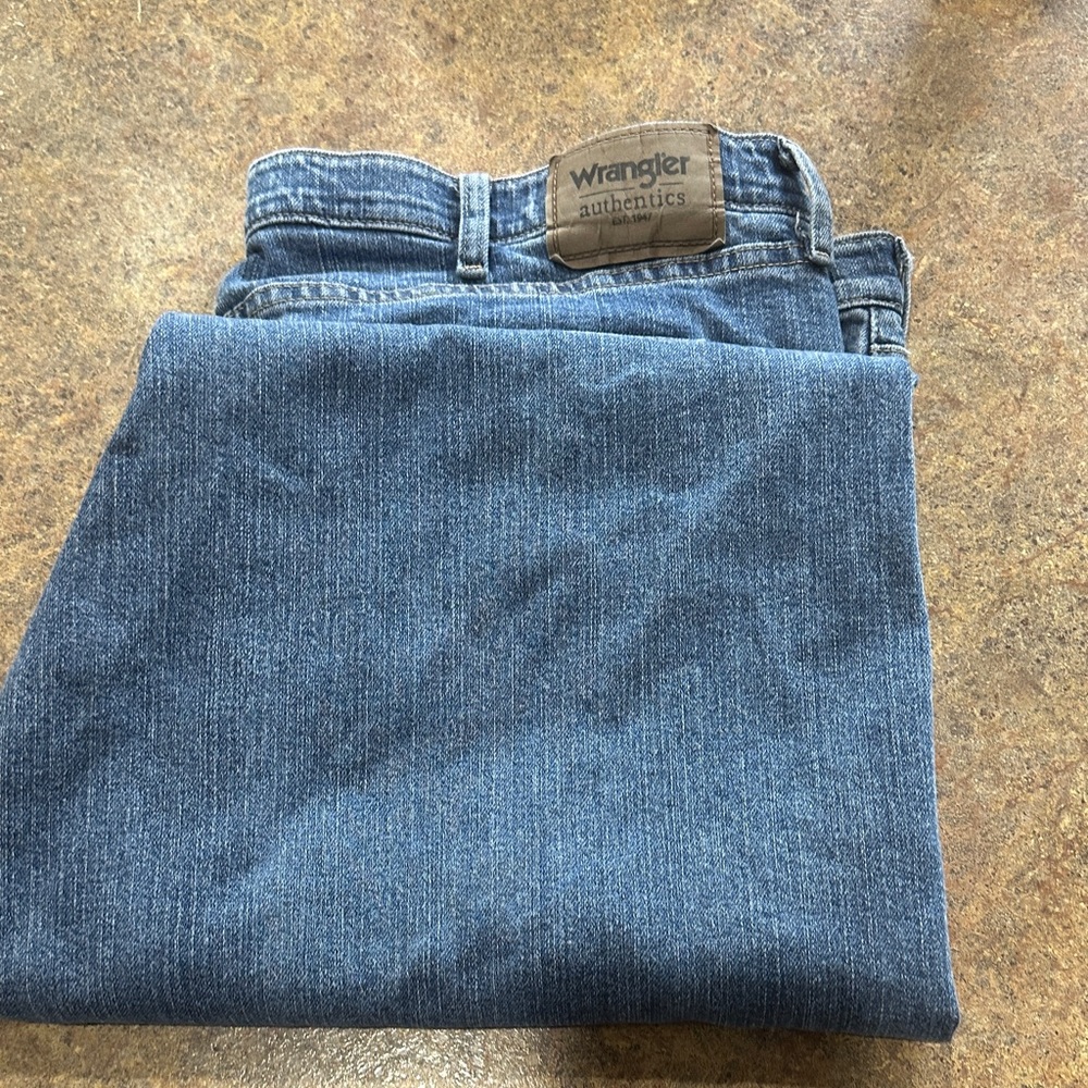 Wrangler Men's Relaxed Denim Jeans